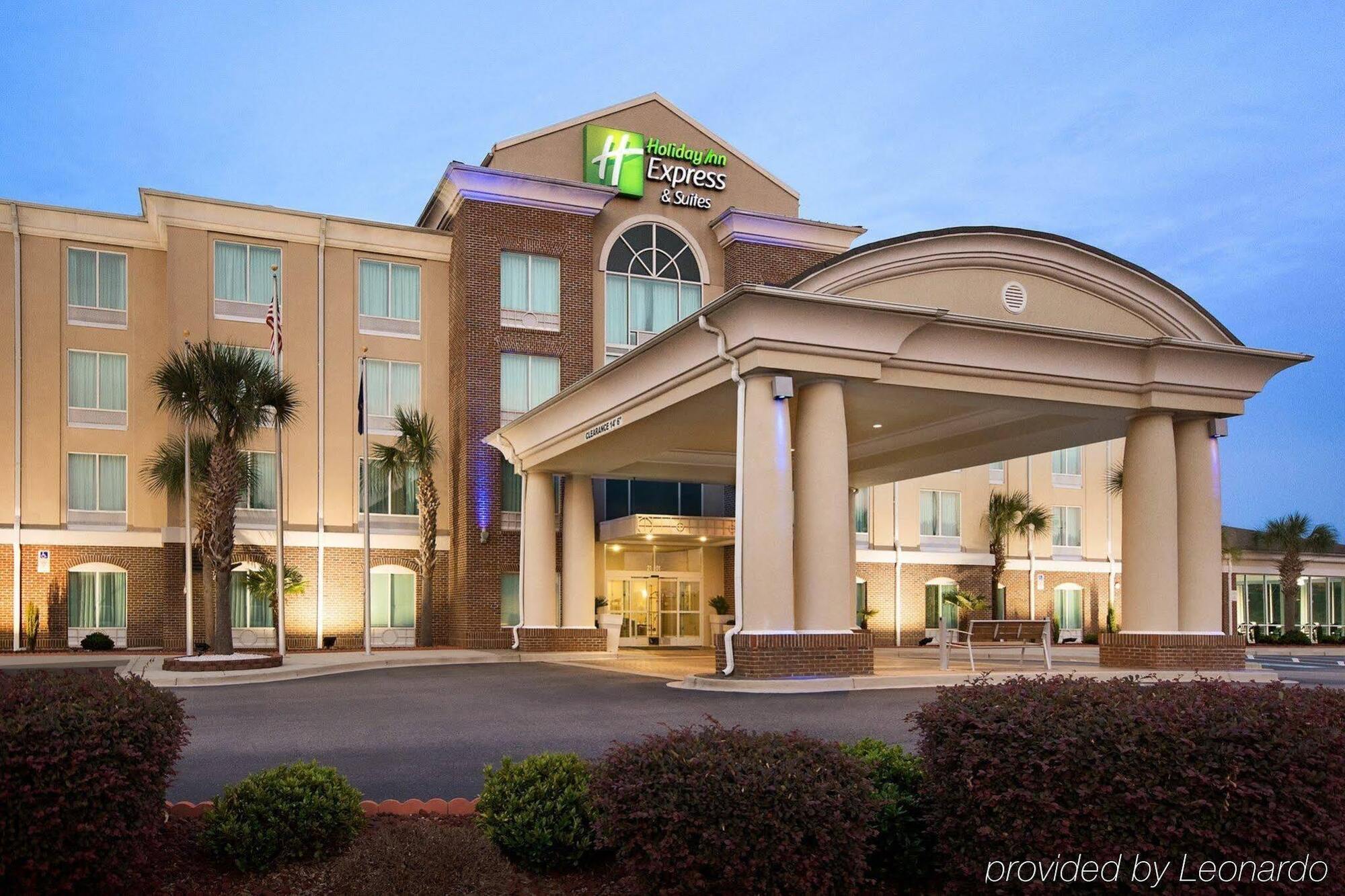 Hotel Express & By Ihg