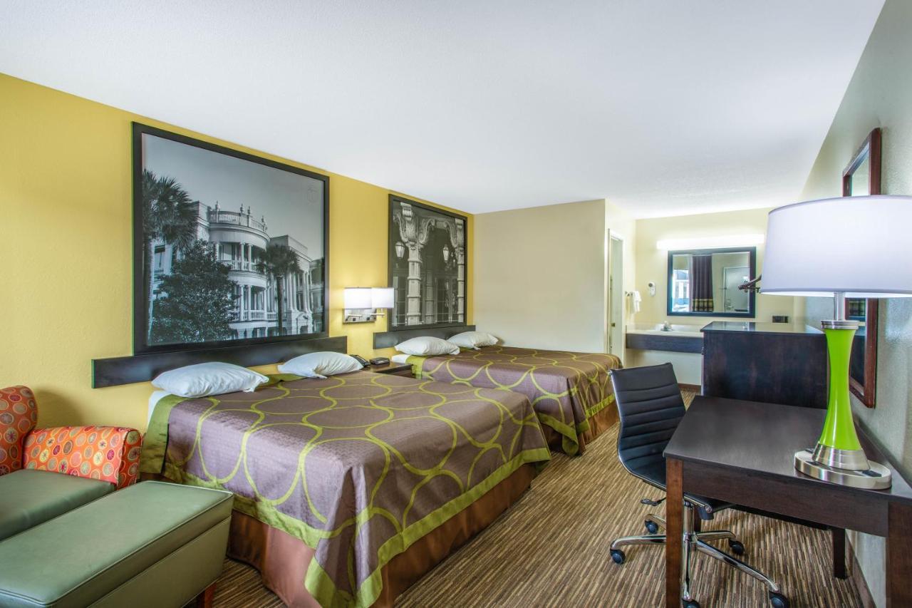 Hotel Super 8 By Wyndham Florence