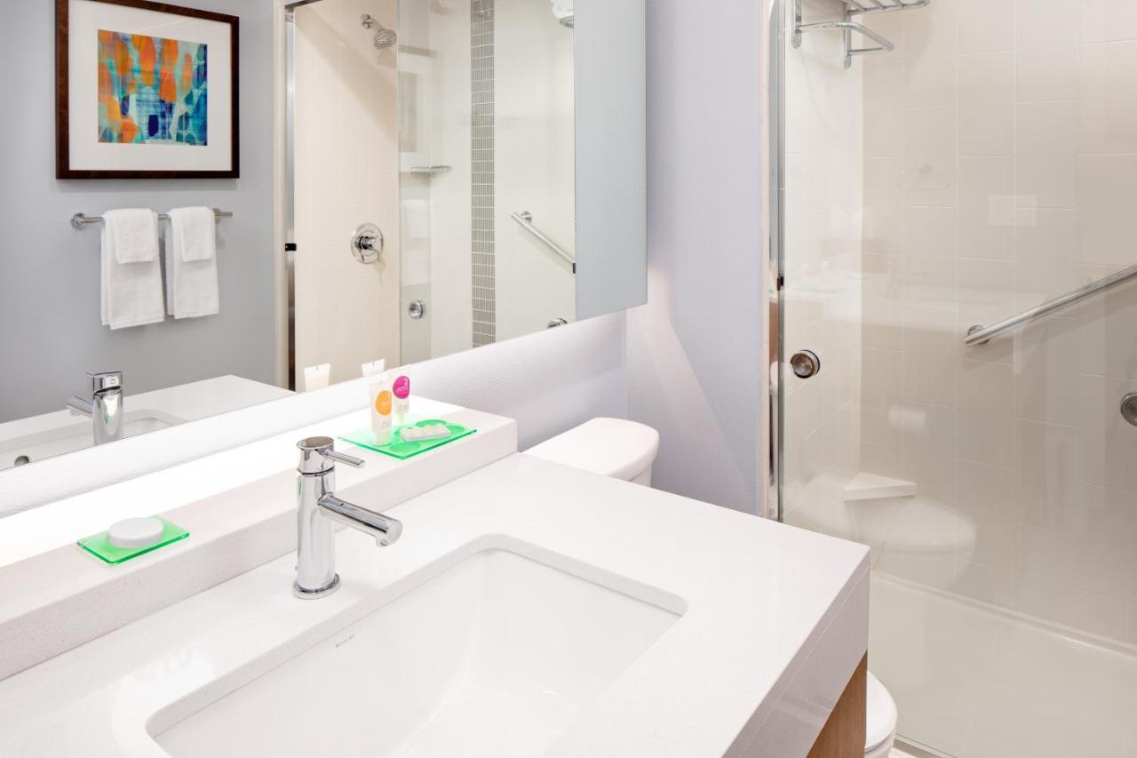 Hyatt Place Downtown 3*
