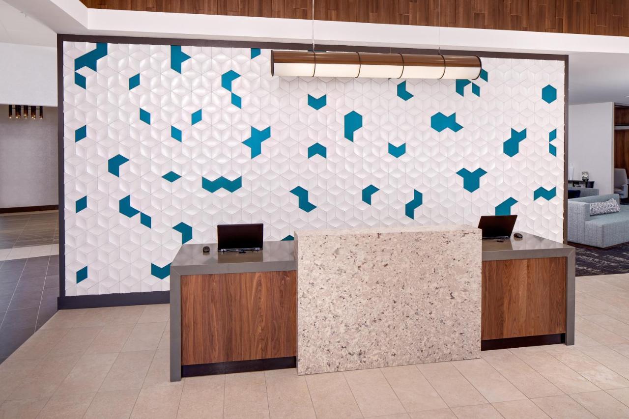 Hyatt Place Downtown 3*