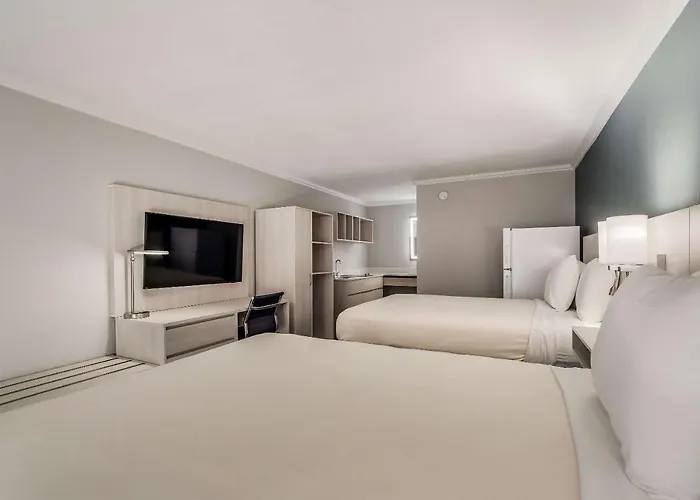 Mainstay Suites Florence