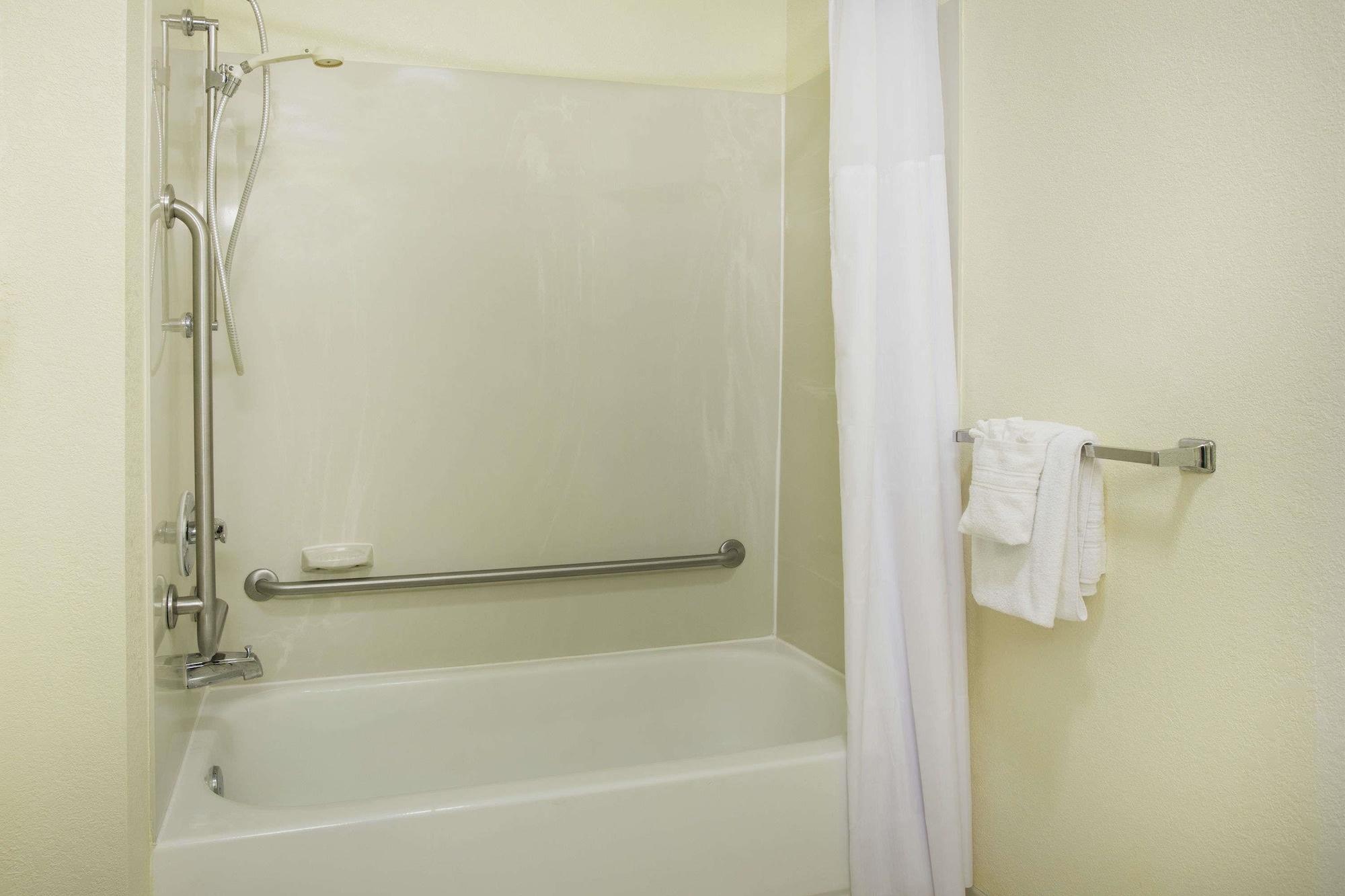 Hotel Days By Wyndham Near Civic Center Florence
