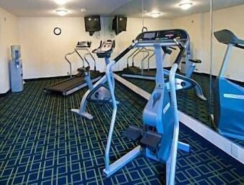 Days By Wyndham Near Civic Center 3*