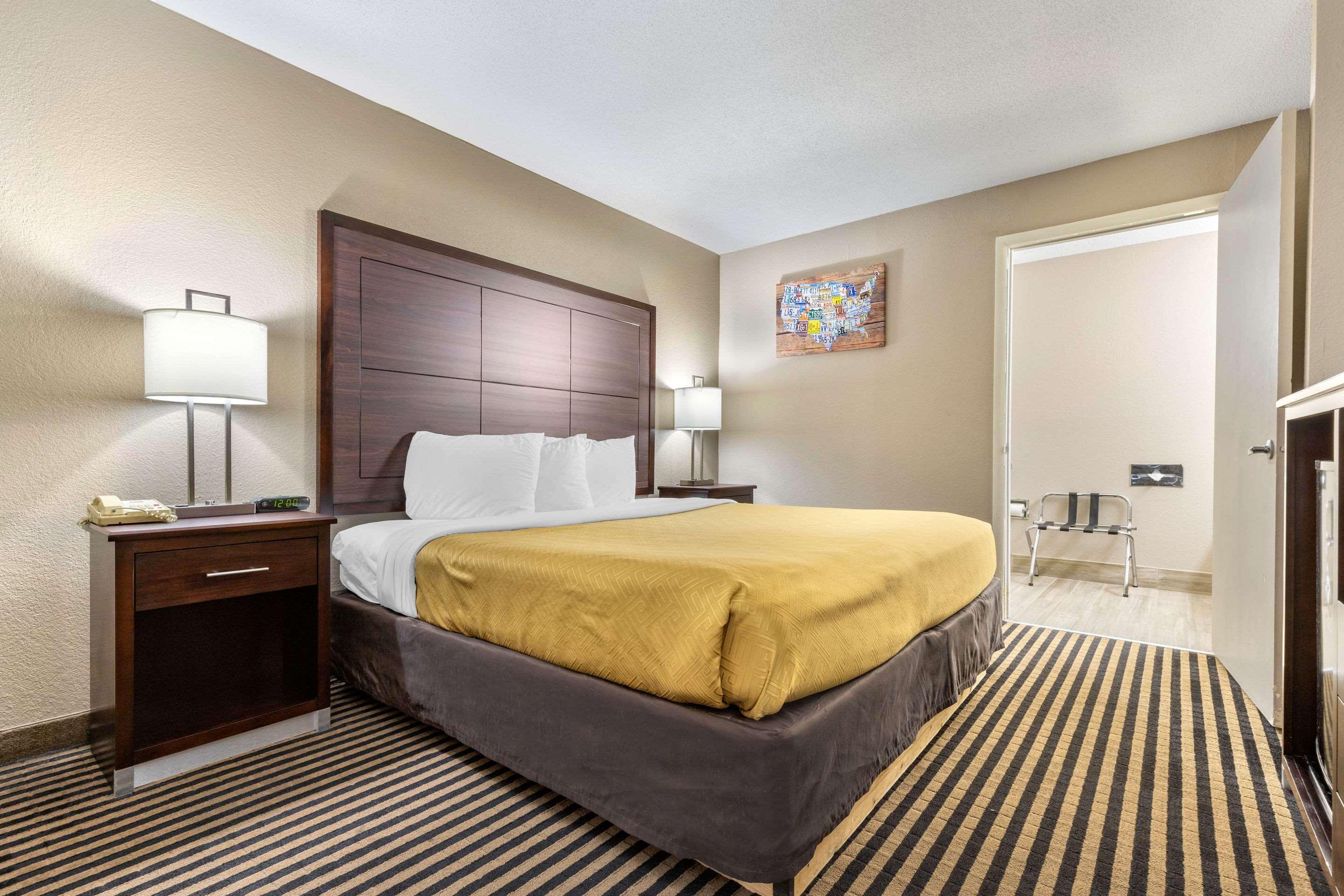 Econo Lodge