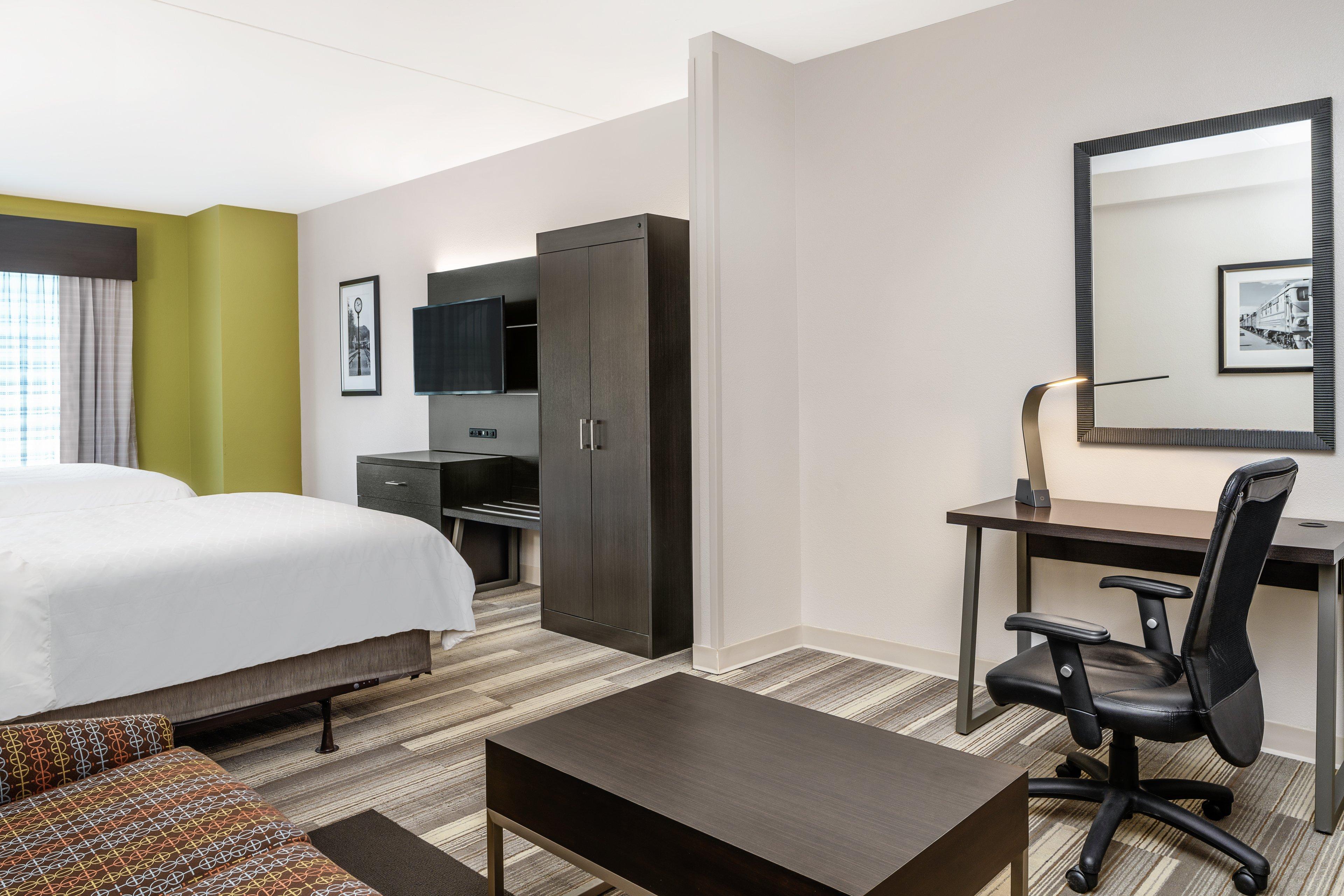 Express & By Ihg