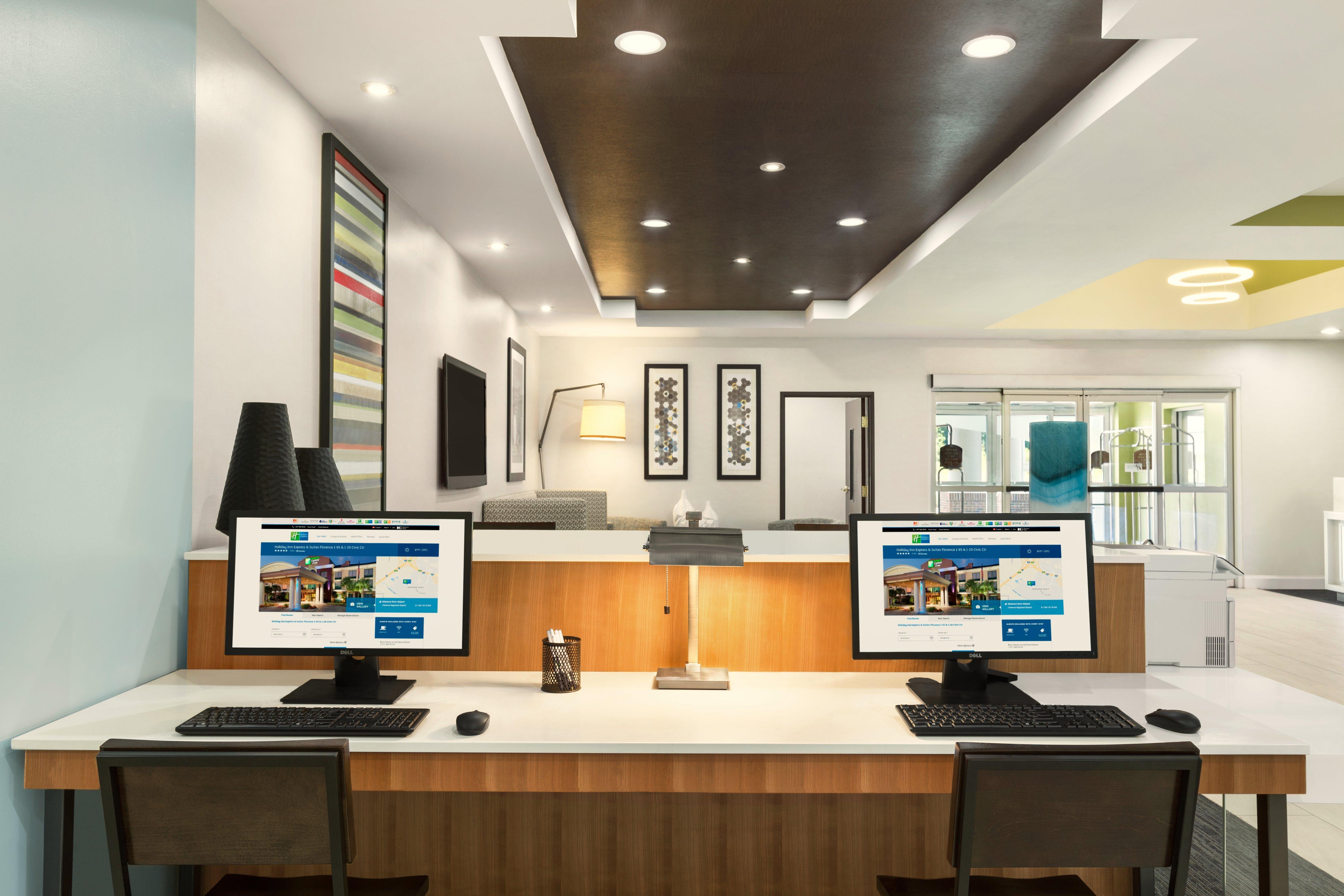 Express & By Ihg 2*