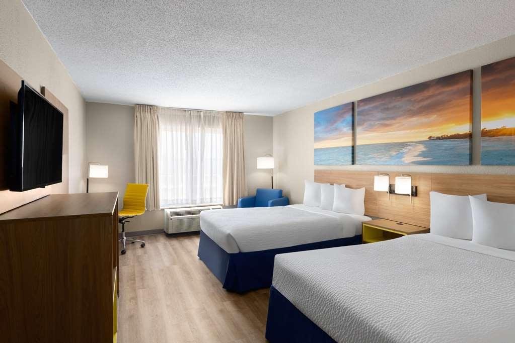 Days By Wyndham Near Civic Center Hotel Florence