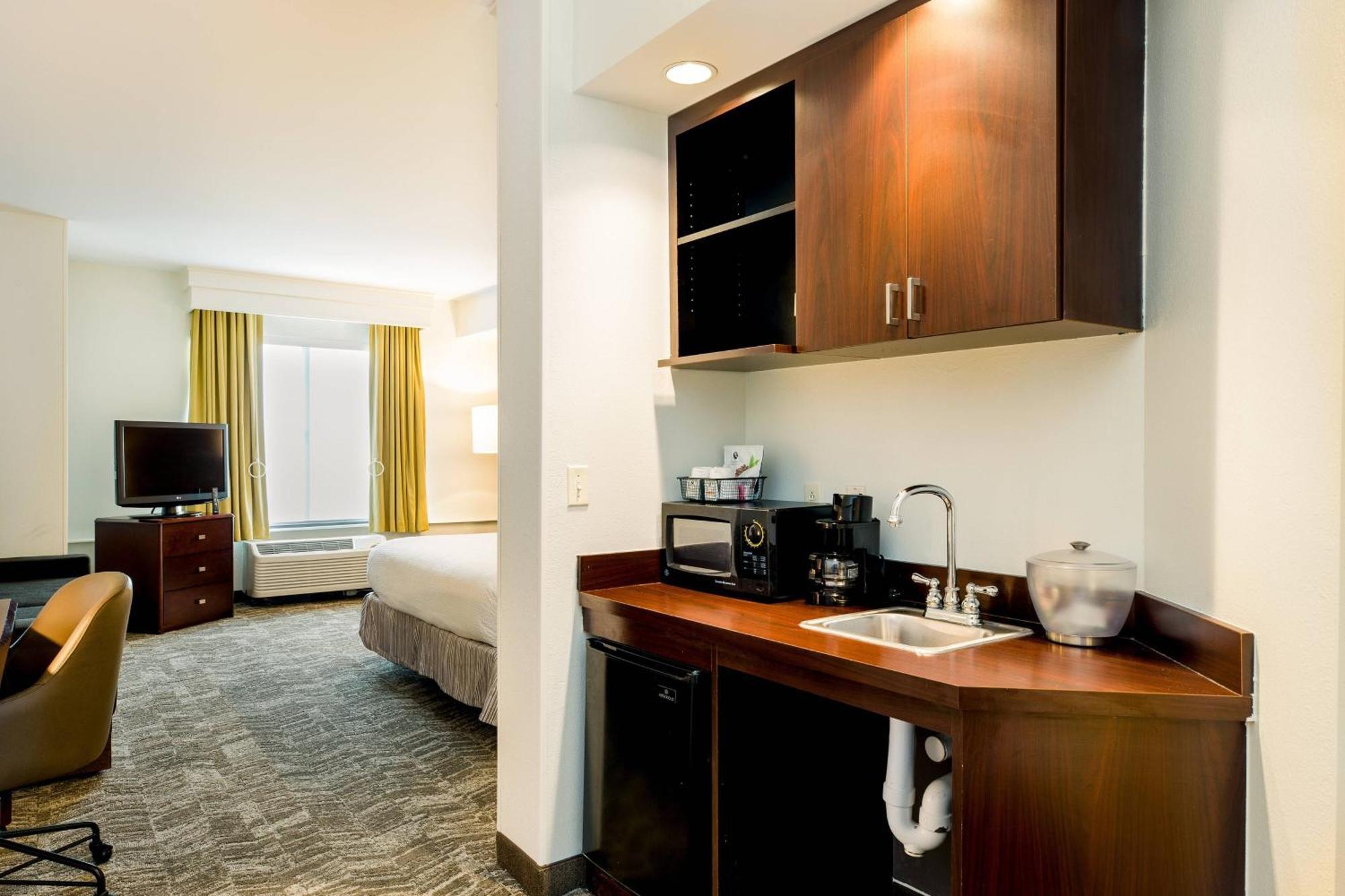 Springhill Hotel