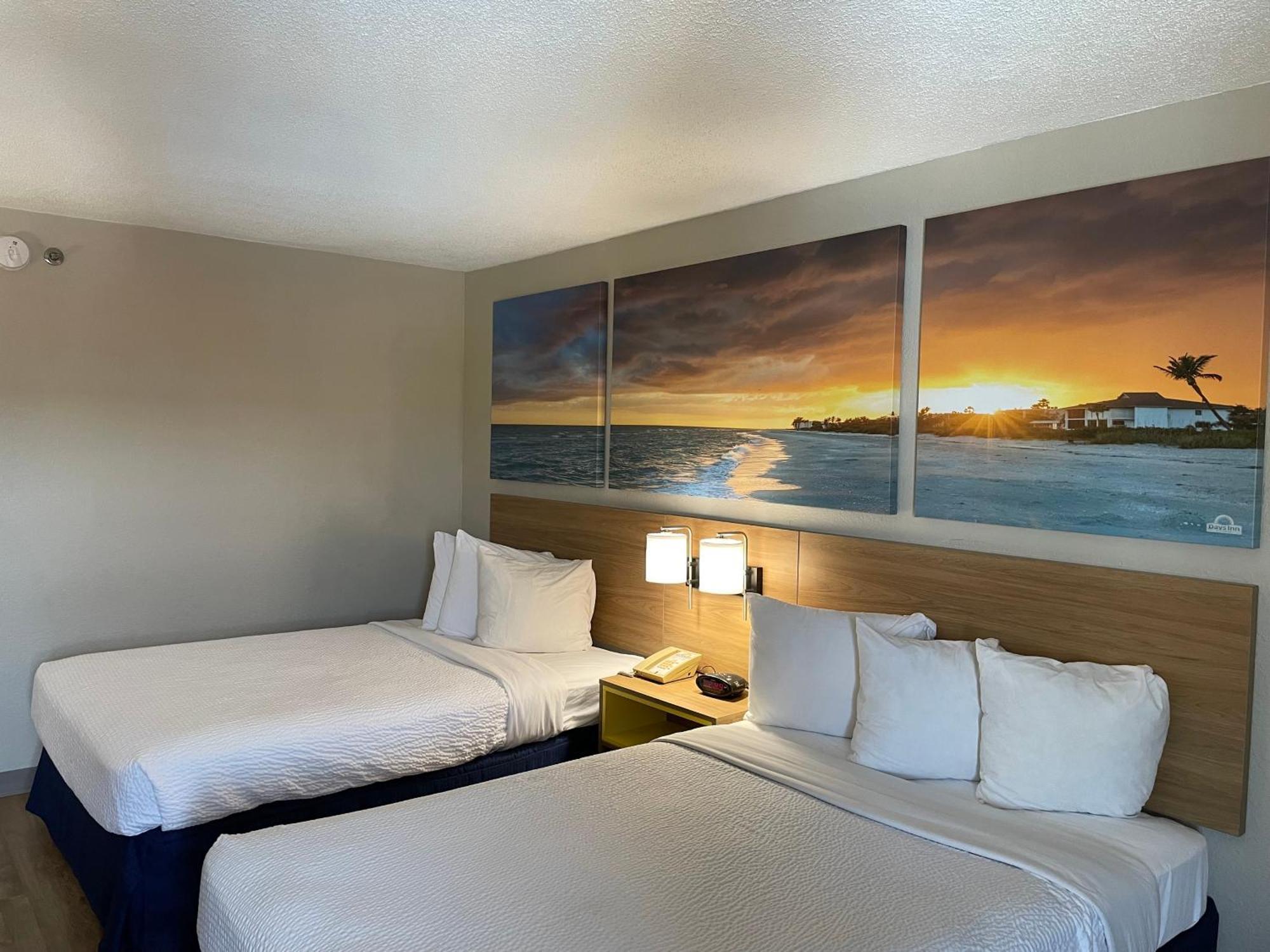 Days By Wyndham Near Civic Center 3* Florence