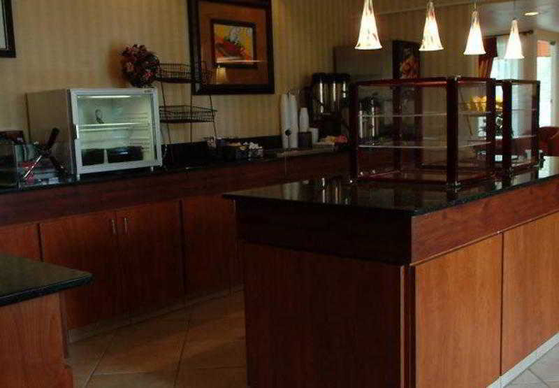 Hotel Days By Wyndham Near Civic Center Florence