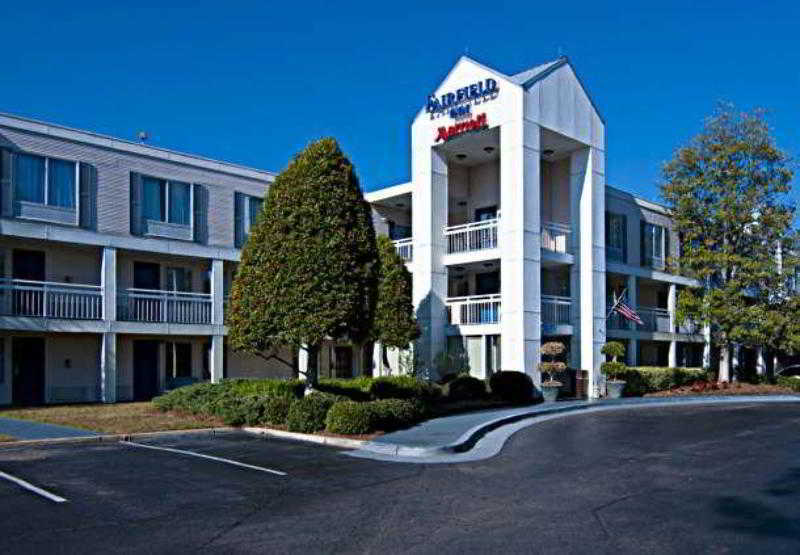 Days By Wyndham Near Civic Center 3*