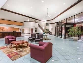 Otel Clarion & 2*