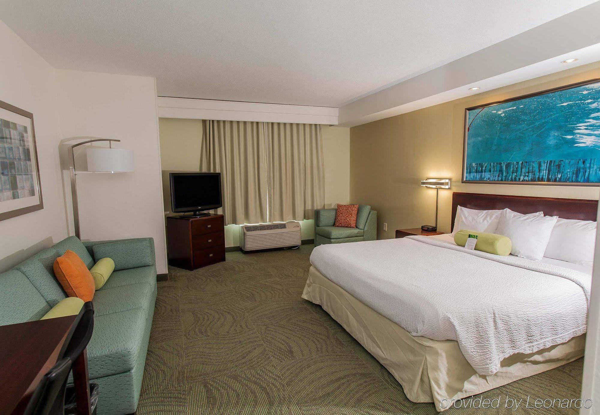 Springhill Hotel 3*