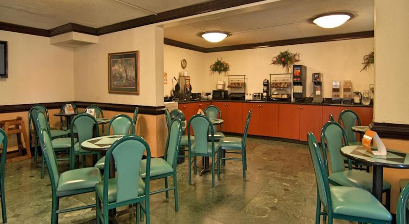 Econo Lodge