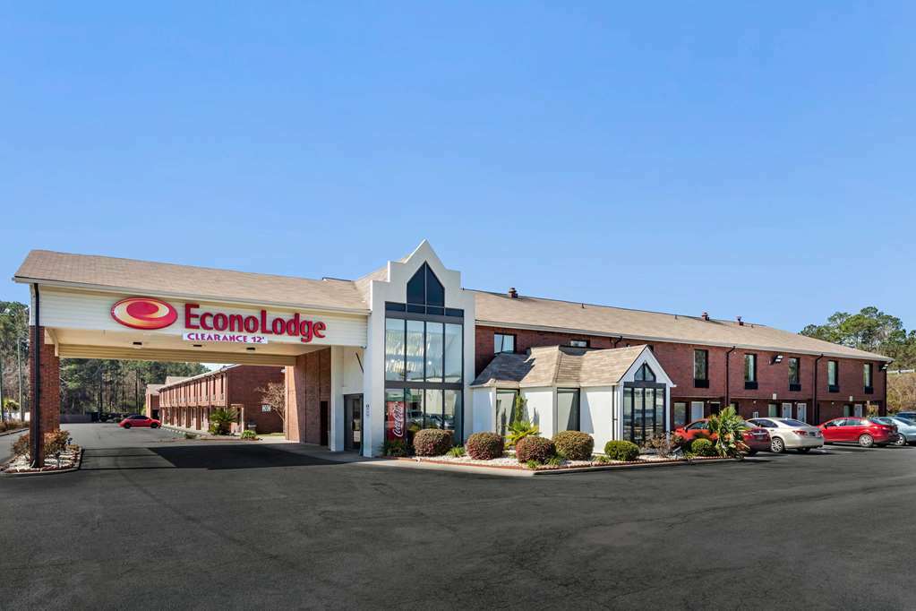 Lodge Econo *