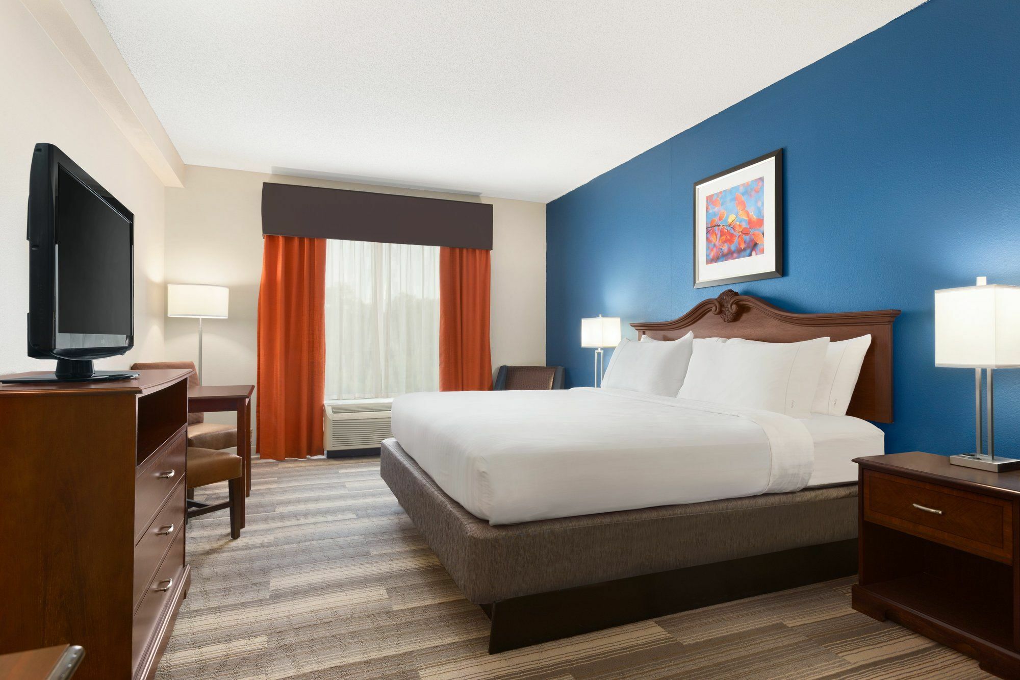 Express & By Ihg Hotel